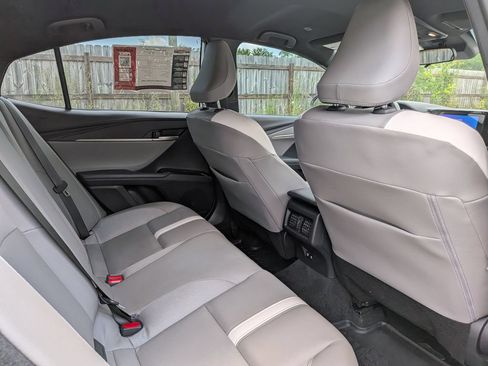Used 2025 Toyota Camry SE FWD image 24