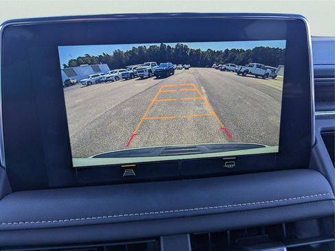 Used 2024 Chevrolet Tahoe Premier image 23