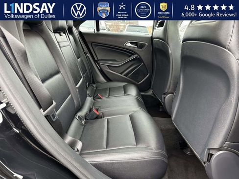 Used 2018 Mercedes-Benz CLA 250 4MATIC image 12