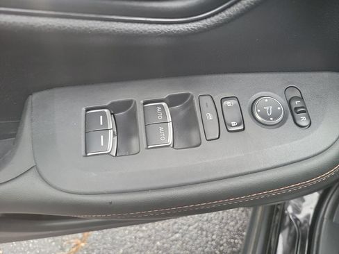 Used 2023 Honda HR-V Sport image 30