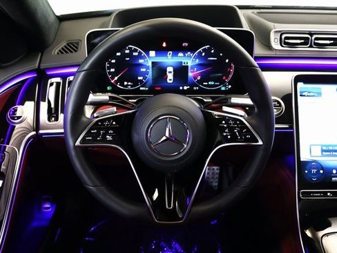 Used 2022 Mercedes-Benz S 580 4MATIC Sedan image 5