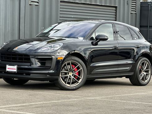Used 2022 Porsche Macan S image 1