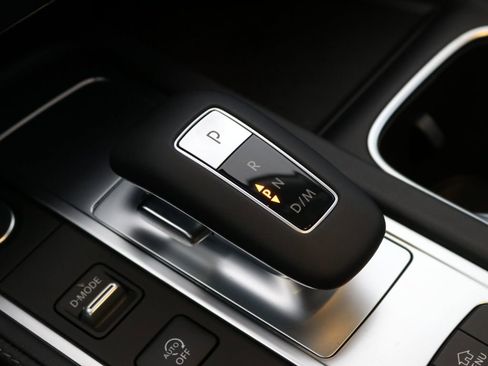 Certified 2023 INFINITI QX60 Luxe w/ Performance Audio Package image 57