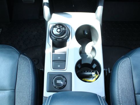 Used 2022 Ford Bronco Sport Outer Banks w/ Tech Package AWD/4WD image 28