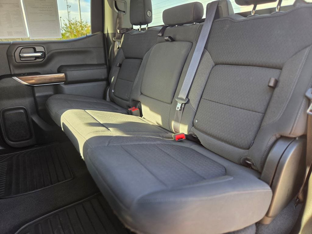 Used 2021 Chevrolet Silverado 1500 RST w/ Redline Edition AWD/4WD image 13