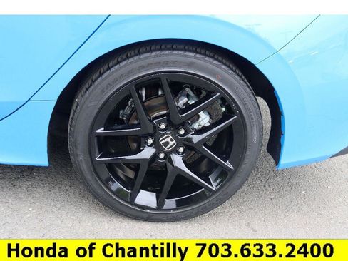 Used 2023 Honda Civic Sport image 28
