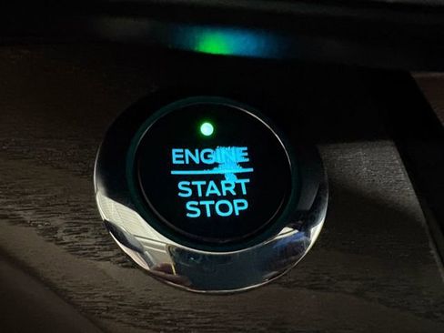 Used 2020 Ford Explorer Platinum image 34