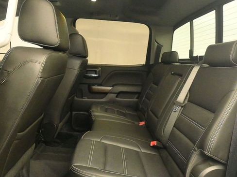 Used 2019 GMC Sierra 2500 Denali image 11