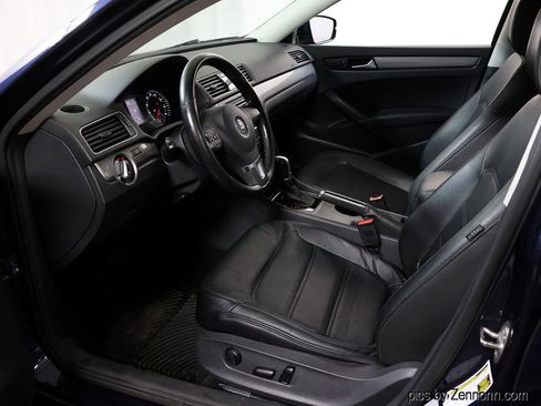 Used 2015 Volkswagen Passat 1.8T Limited Edition image 12