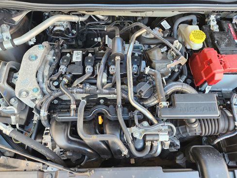 Used 2024 Nissan Sentra SV image 9