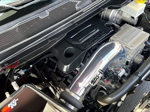 Used 2023 RAM 1500 Laramie AWD/4WD image 34