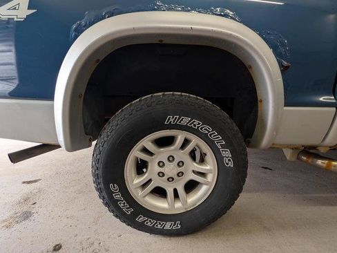 Used 2004 Dodge Dakota SLT w/ PWR Convenience Group AWD/4WD image 16