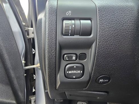Used 2012 Subaru Forester 2.5X Premium AWD/4WD image 18
