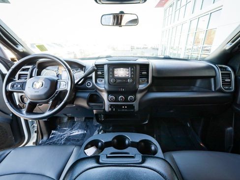 Used 2023 RAM 2500 Tradesman w/ Chrome Appearance Group image 17