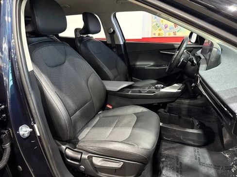 Used 2024 Kia EV6 Light AWD/4WD image 21