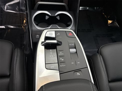 New 2026 BMW X1 M35i w/ Convenience Package image 23