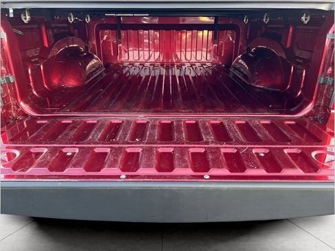 Used 2019 RAM 1500 Big Horn image 29