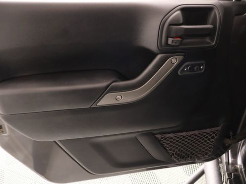 Used 2017 Jeep Wrangler Unlimited Sport w/ Quick Order Package 24S image 13