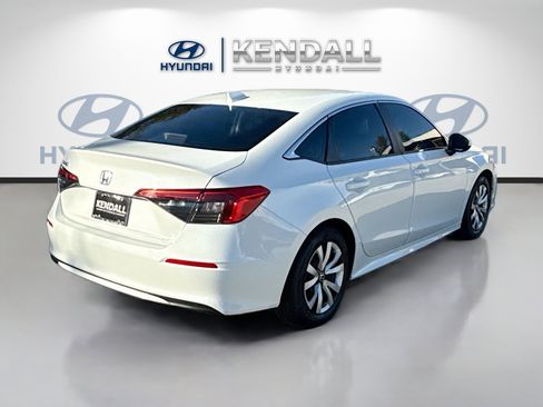 Used 2024 Honda Civic LX image 3