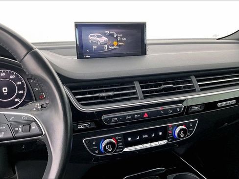 Used 2017 Audi Q7 3.0T Prestige w/ Prestige Package image 8