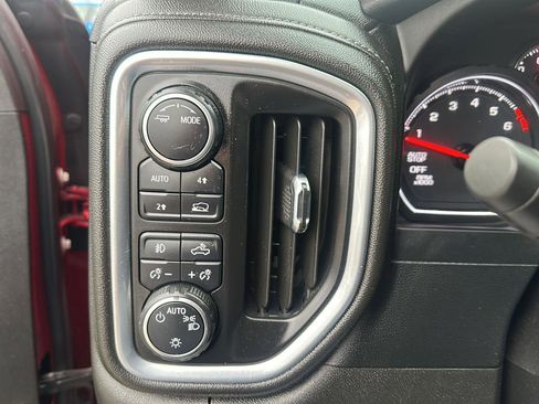 Used 2022 Chevrolet Silverado 1500 RST w/ Bed Protection Package image 20