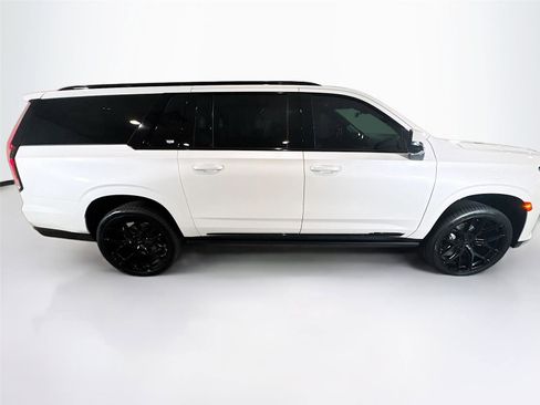 Used 2023 Cadillac Escalade ESV Sport Platinum w/ LPO, ONYX Package AWD/4WD image 36