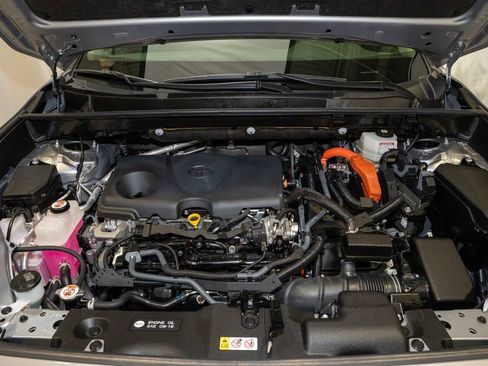 Certified 2023 Toyota RAV4 XLE image 19