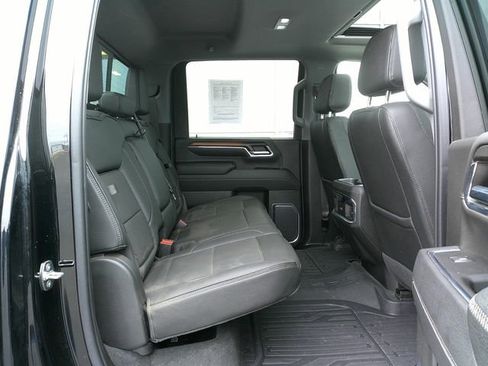 Used 2024 GMC Sierra 3500 Denali w/ Denali Reserve Package image 32