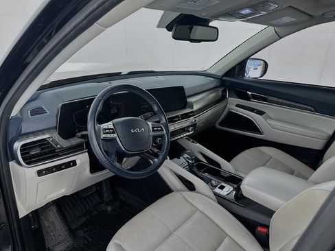 Used 2023 Kia Telluride EX FWD image 9
