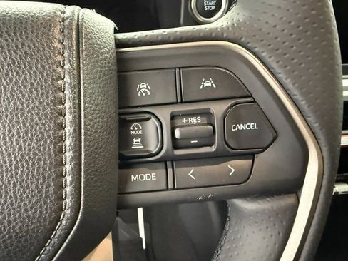 New 2025 Toyota 4Runner SR5 image 13