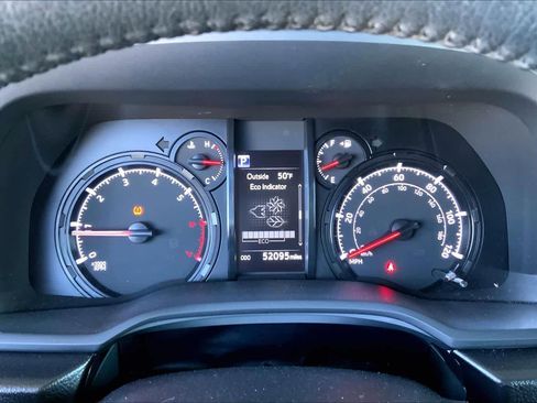 Used 2022 Toyota 4Runner SR5 Premium w/ Moonroof Package image 49