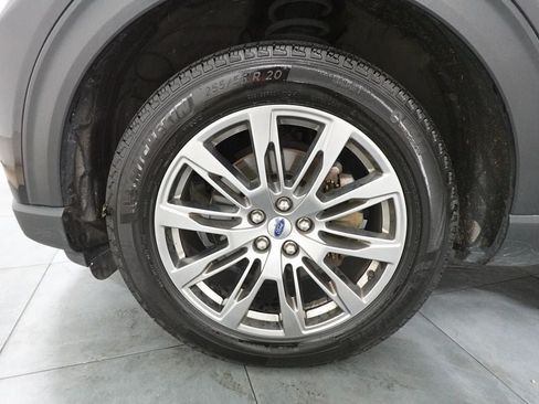 Certified 2025 Ford Explorer Active w/ Active Comfort Package AWD/4WD image 35