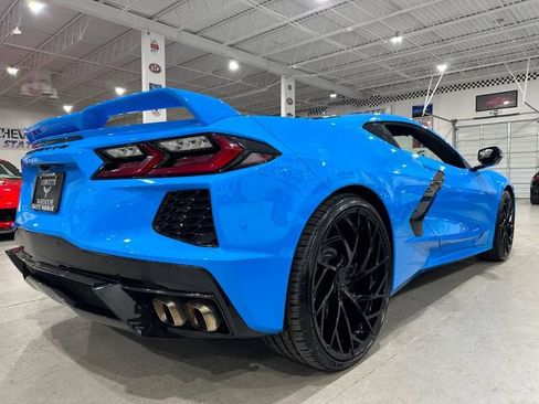 Used 2021 Chevrolet Corvette Stingray Preferred Cpe w/ Z51 Performance Package RWD image 4
