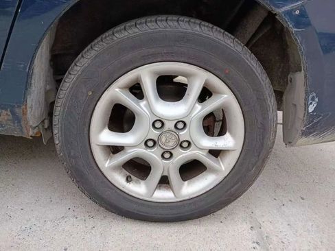 Used 2004 Toyota Sienna XLE image 20