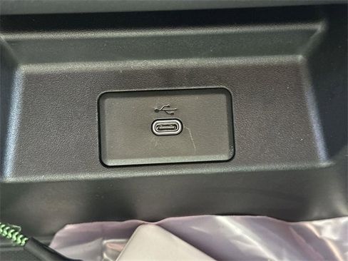 Used 2026 GMC Sierra EV Elevation image 39