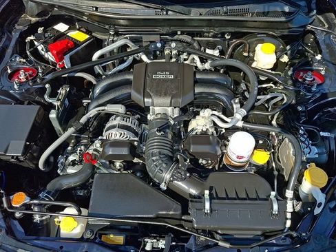 Used 2025 Toyota GR86 Premium RWD image 29