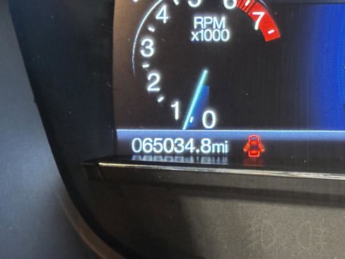 Used 2019 Ford Explorer XLT w/ Equipment Group 202A image 20