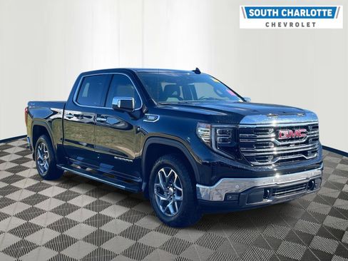Used 2024 GMC Sierra 1500 SLT w/ SLT Premium Plus Package image 3