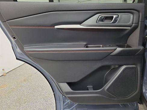 New 2026 Ford Explorer ST-Line AWD/4WD image 10