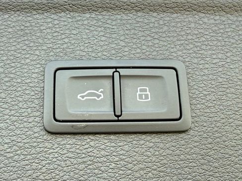 Certified 2023 Audi Q5 2.0T Premium w/ Convenience Package image 53