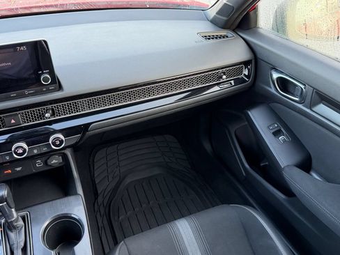 Used 2022 Honda Civic Sport image 16