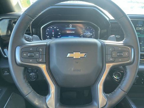 Used 2024 Chevrolet Silverado 1500 High Country w/ High Country Premium Package image 19