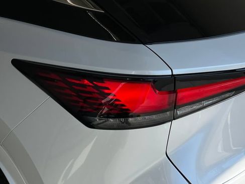 Certified 2025 Lexus RX 350 FWD w/ Technology Package image 18