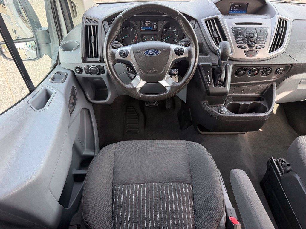 Used 2019 Ford Transit 150 XLT RWD image 9