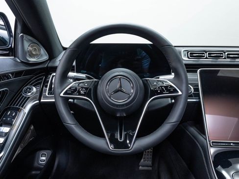 Used 2024 Mercedes-Benz S 580 4MATIC Sedan image 43