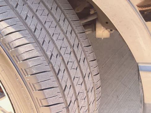Certified 2018 Honda CR-V LX image 23