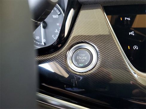 New 2025 Cadillac XT6 Sport w/ Platinum Package image 13