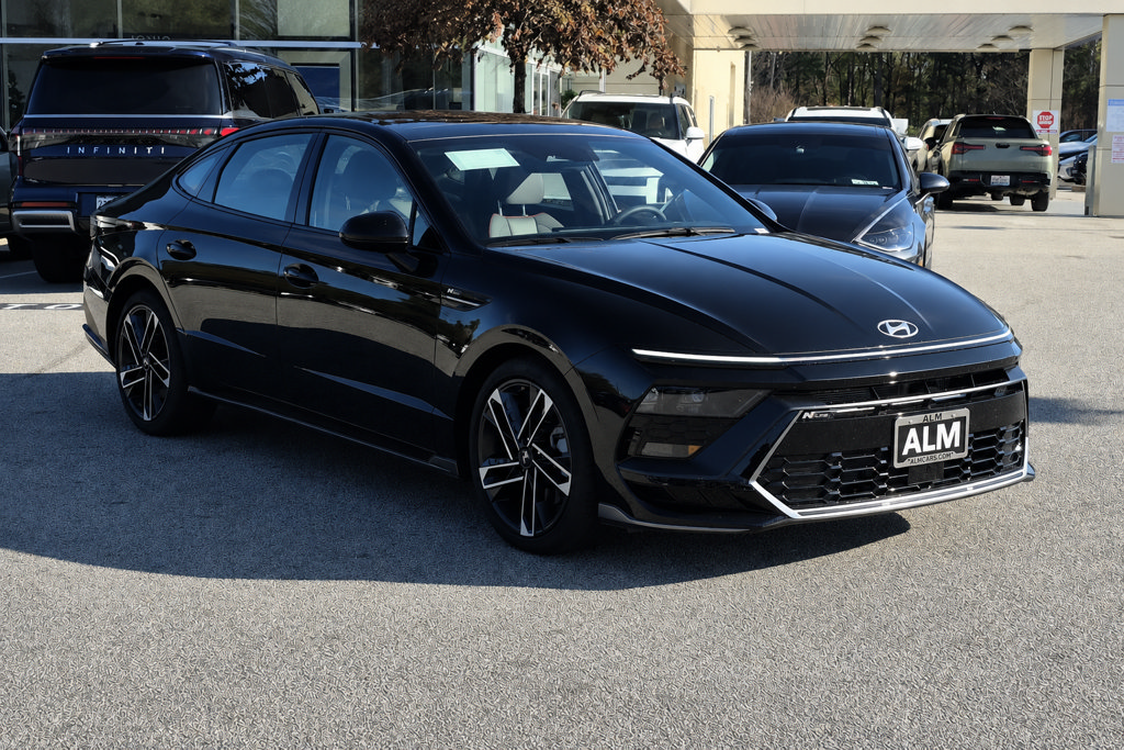 New 2027 Hyundai Sonata N Line FWD image 3