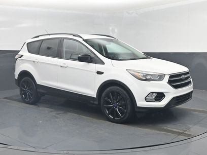 Used 2018 Ford Escape SE w/ SE Sport Appearance Package