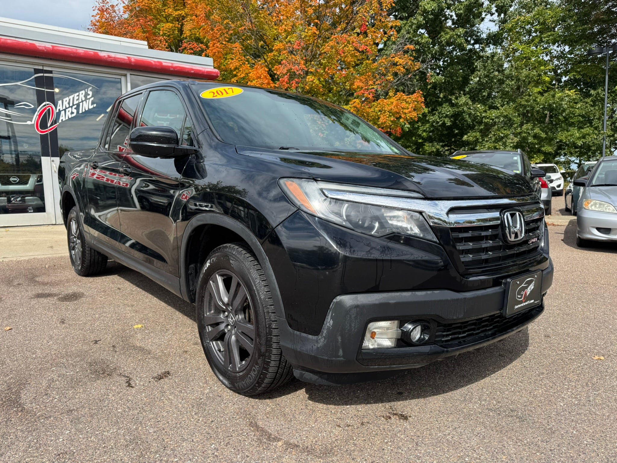 Used 2017 Honda Ridgeline Sport image 2